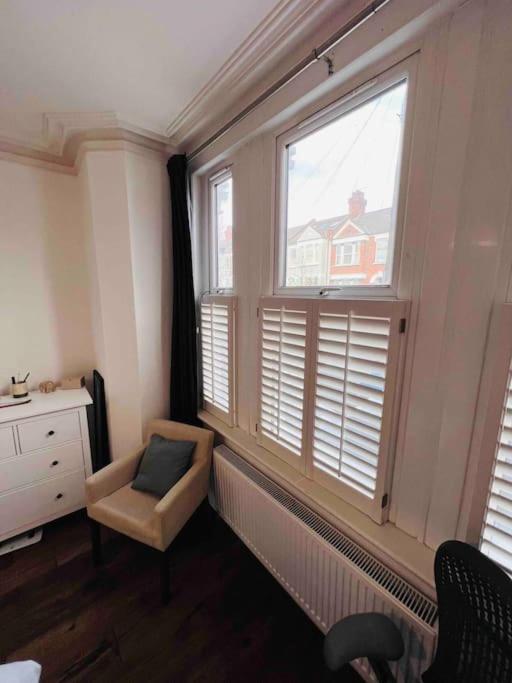 Lovely 2 Bedroom Ground Floor Flat With Garden. London Luaran gambar