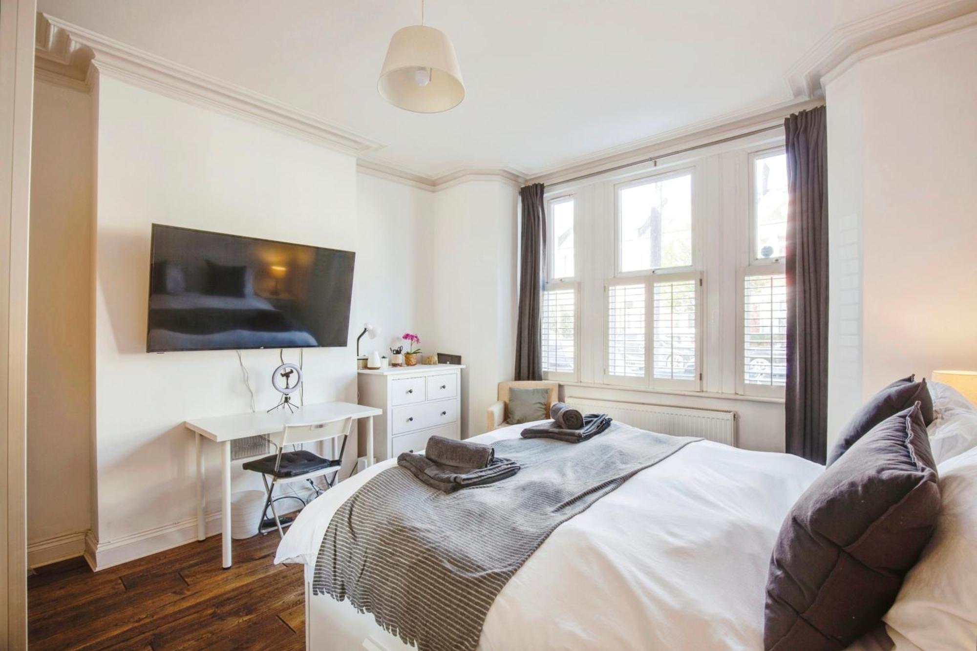 Lovely 2 Bedroom Ground Floor Flat With Garden. London Luaran gambar