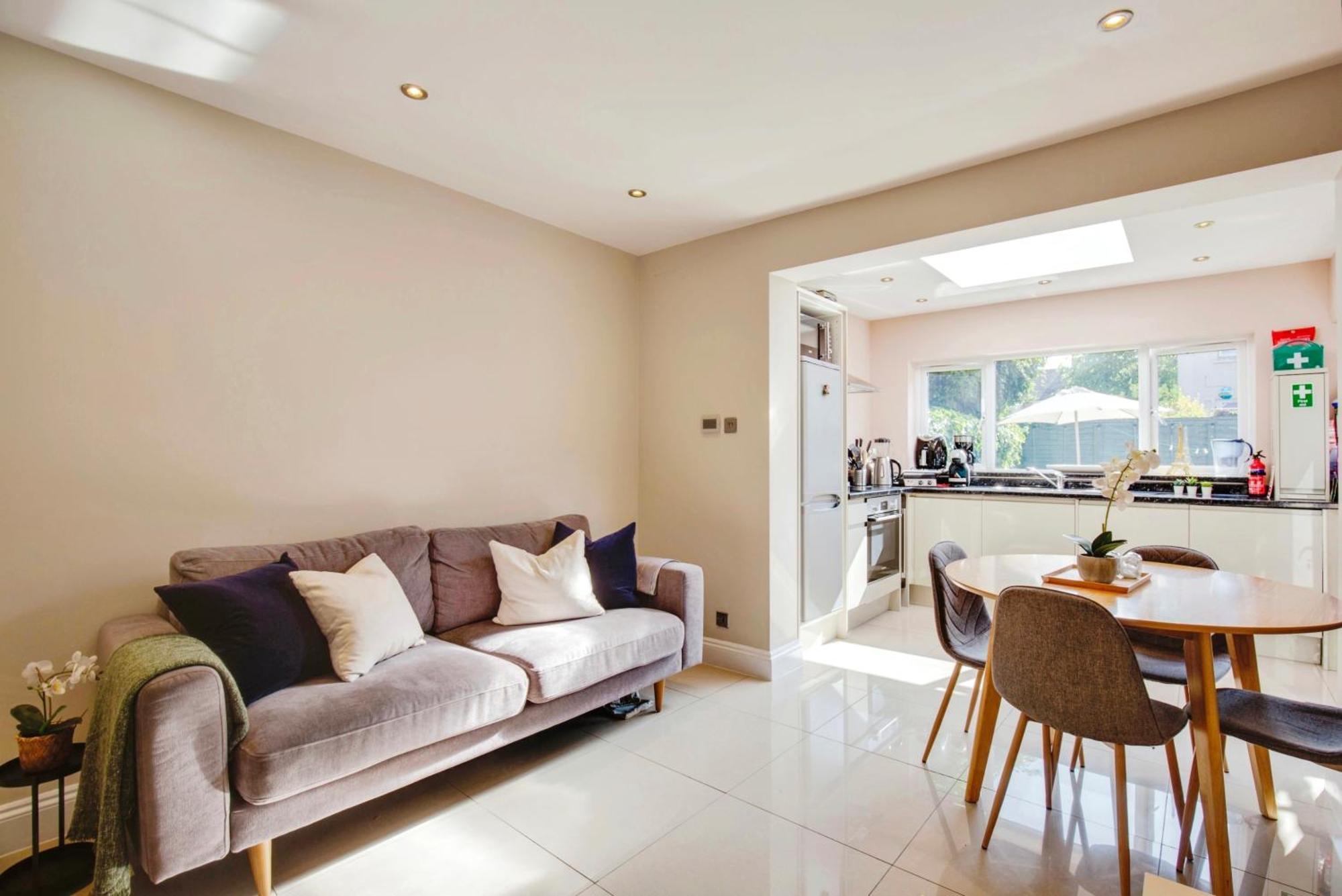 Lovely 2 Bedroom Ground Floor Flat With Garden. London Luaran gambar