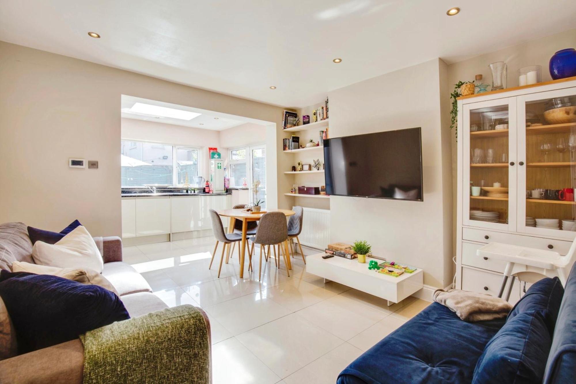 Lovely 2 Bedroom Ground Floor Flat With Garden. London Luaran gambar