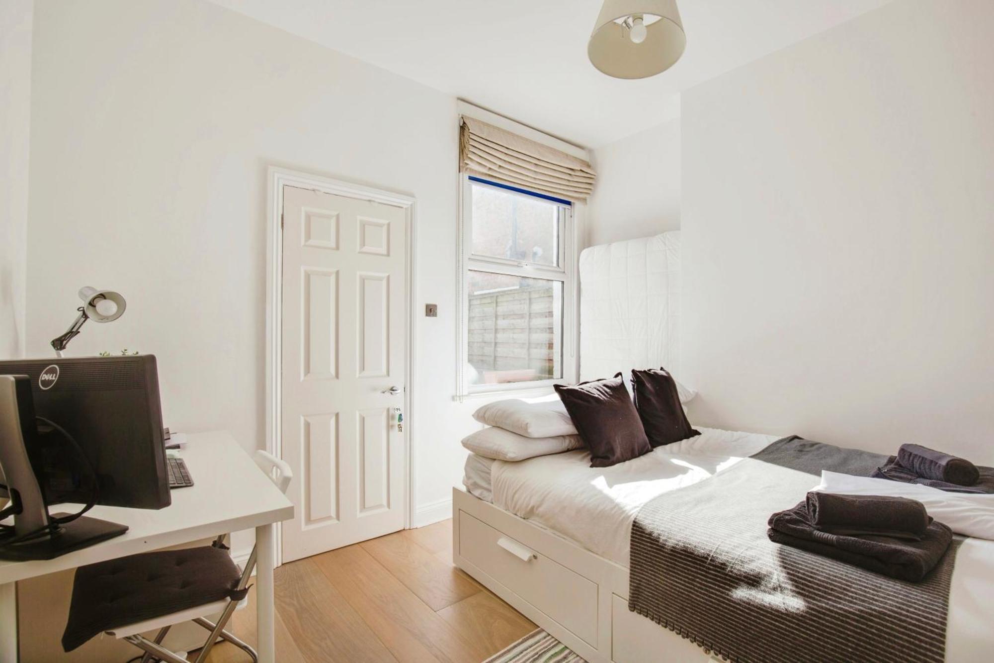 Lovely 2 Bedroom Ground Floor Flat With Garden. London Luaran gambar