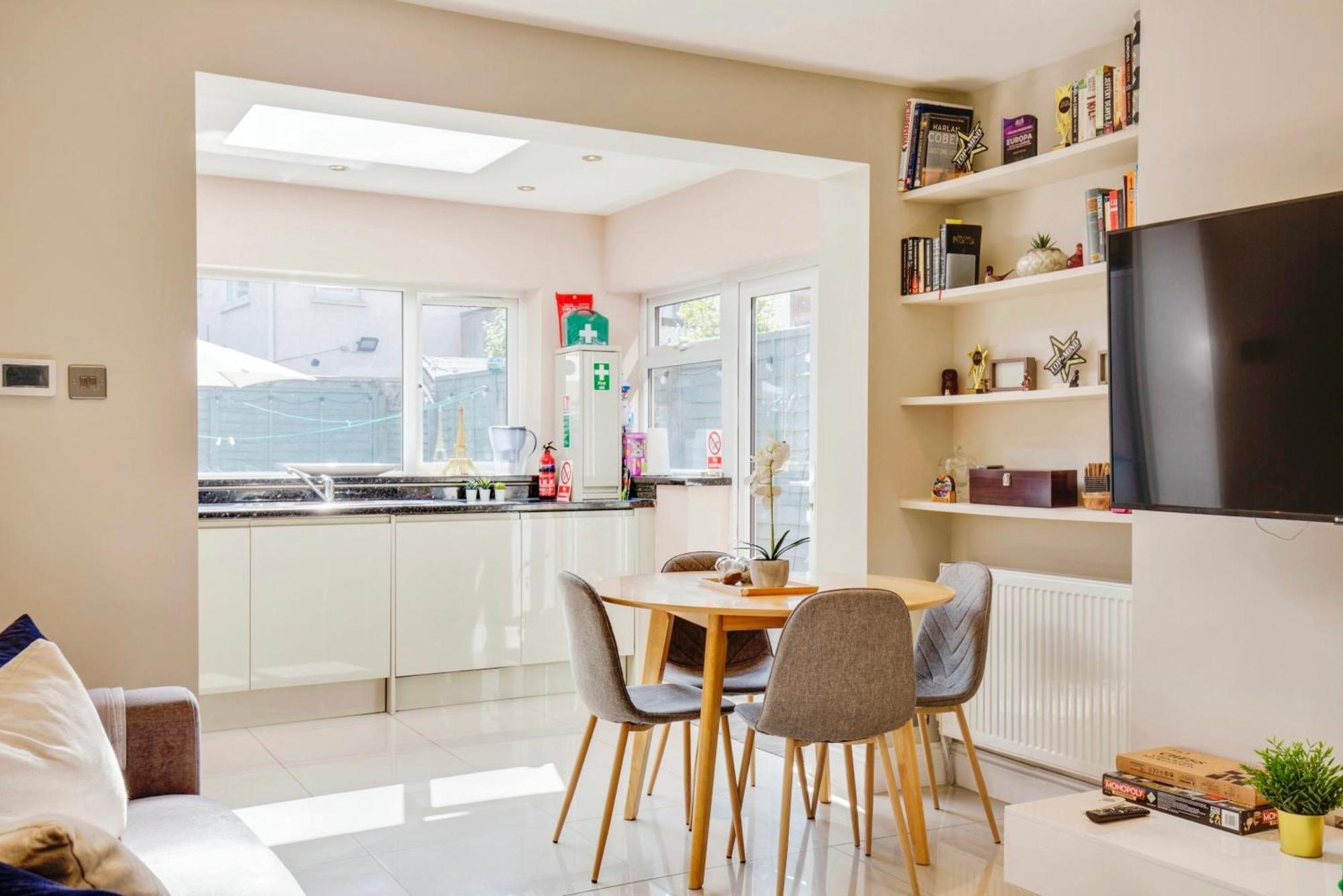 Lovely 2 Bedroom Ground Floor Flat With Garden. London Luaran gambar
